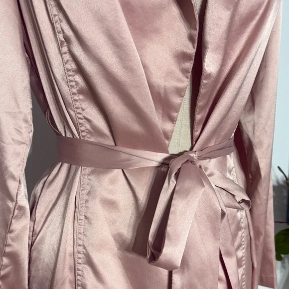 Rose Satin Longline Trench Coat with Tie Belt - Picture 4 of 10